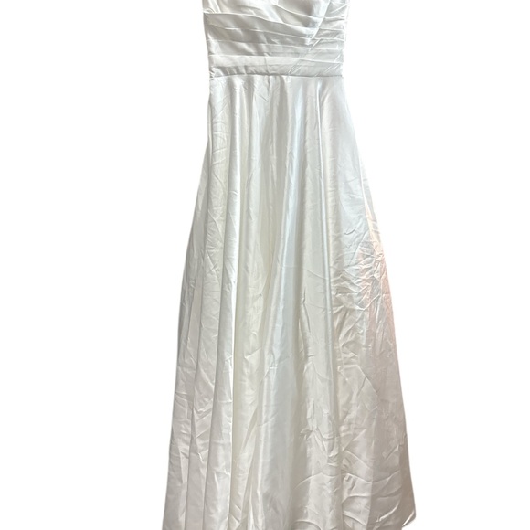 NWOT Lulus Khalida White Satin Strapless Bridal Gown $298 MSRP Estimated Small - Picture 8 of 12